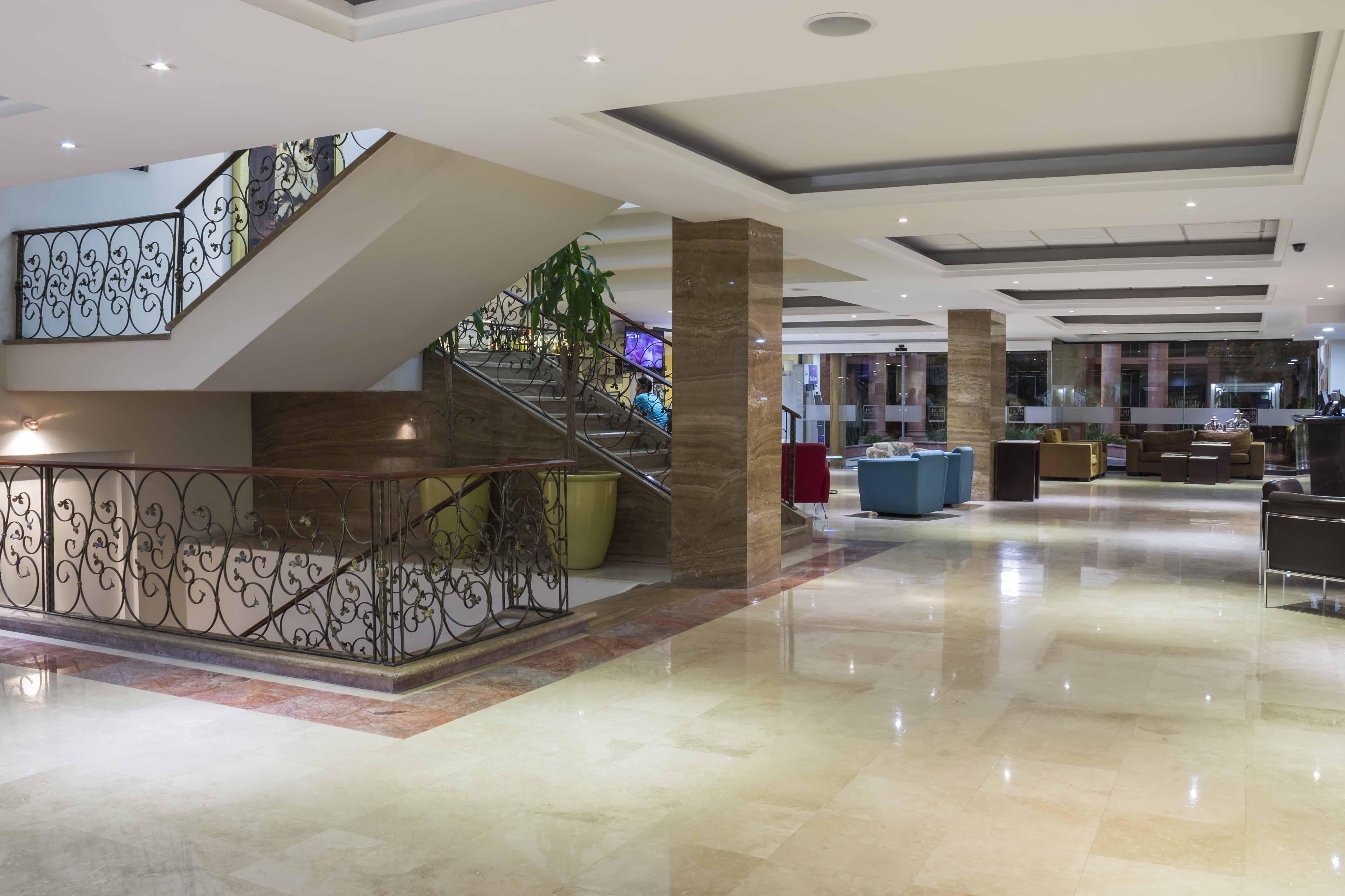 Imperio De Angeles Executive Leon Poliforum Ngoại thất bức ảnh