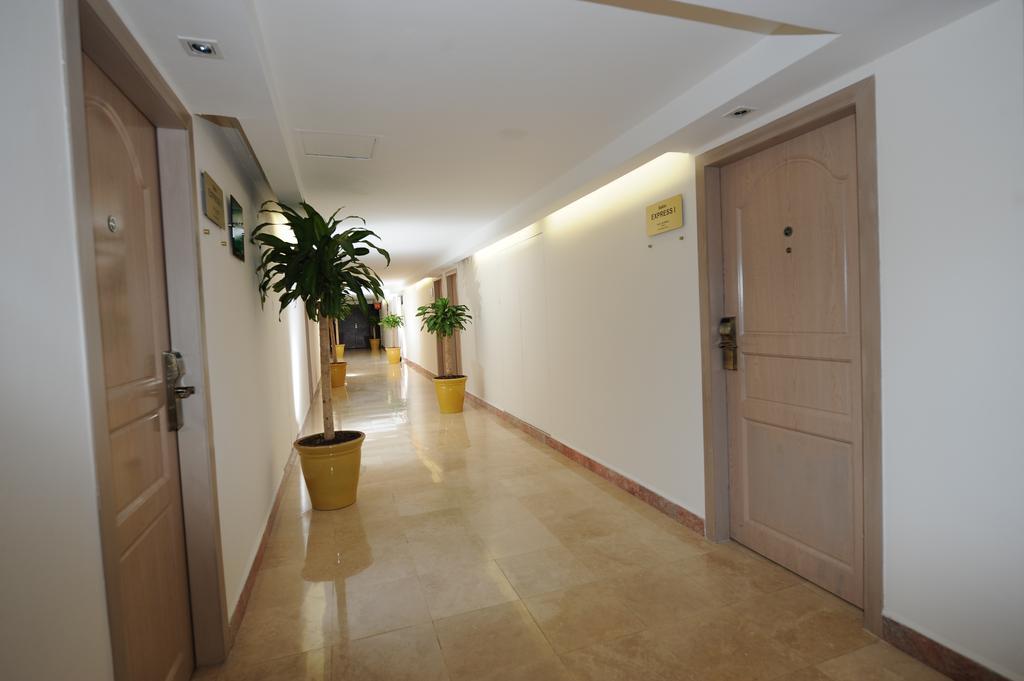 Imperio De Angeles Executive Leon Poliforum Ngoại thất bức ảnh